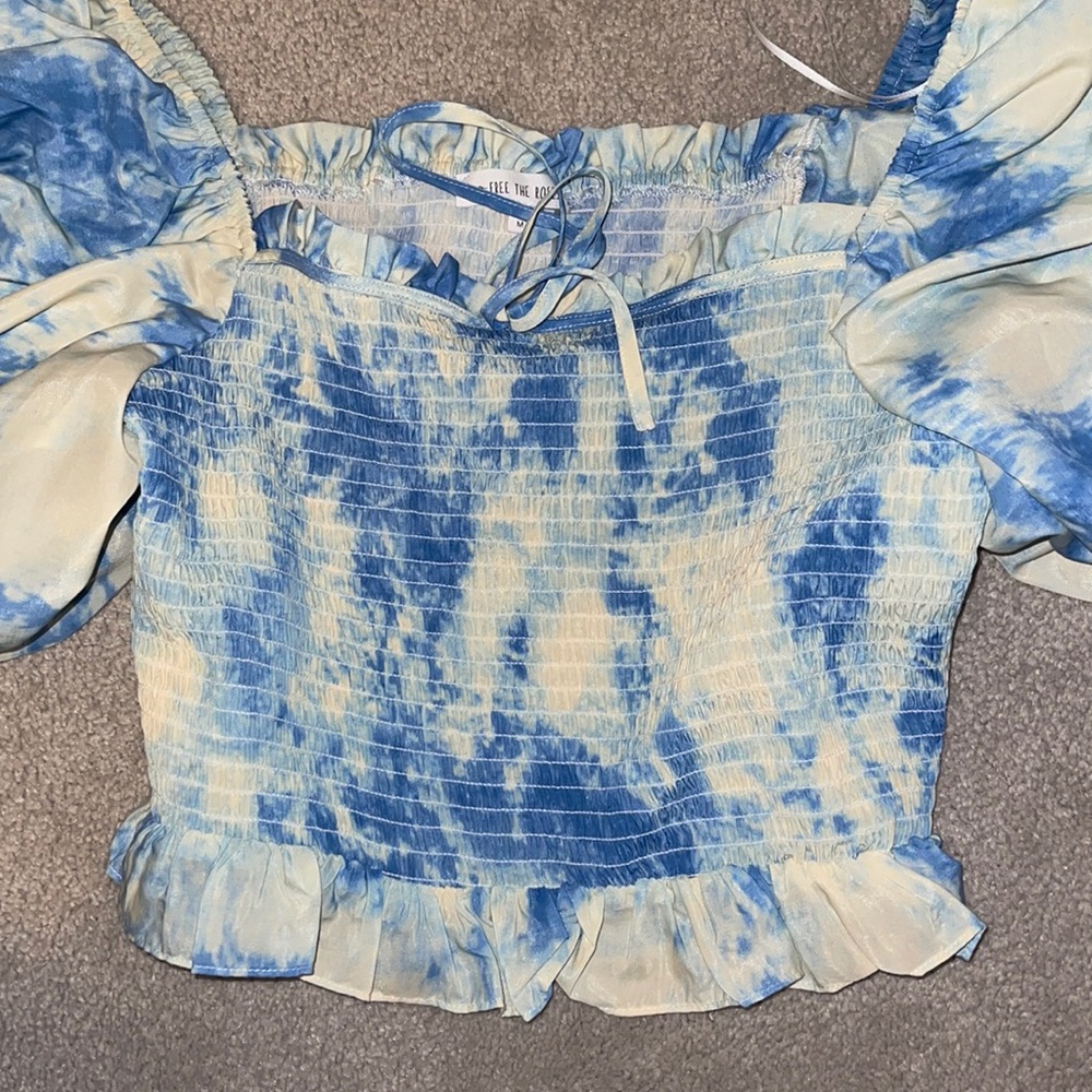 TIE-DYE TOP!